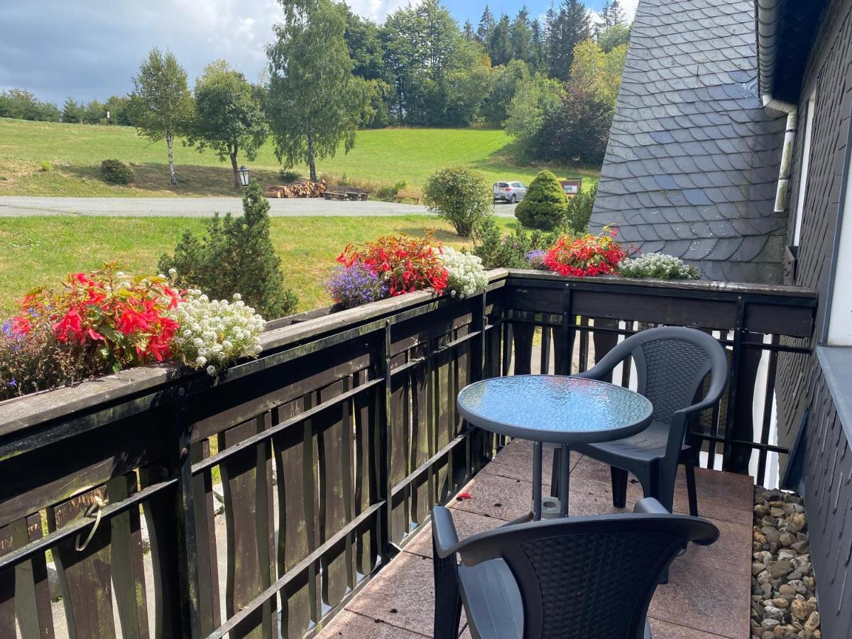 Berghotel Lenneplaetze Winterberg Eksteriør billede
